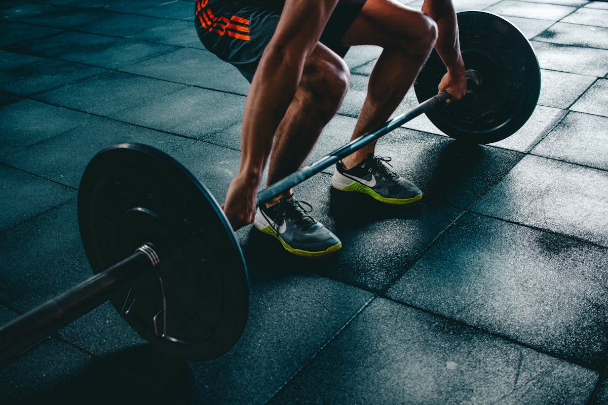Fitness coach training client